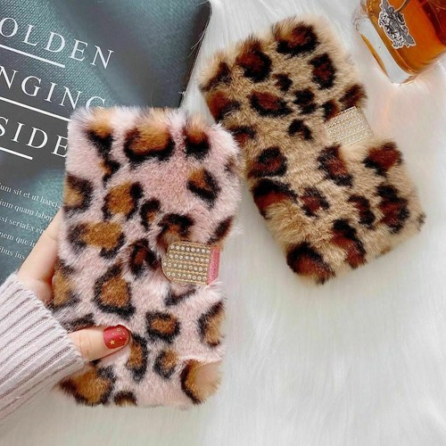 Fluffy plush flip wallet - plush,