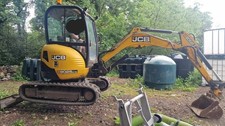 JCB 8025 CTZ Zero Tail 2.8 Ton Digger Excavator 1 Owner From New
