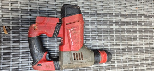 Milwaukee 18v m18 - 18v, sds