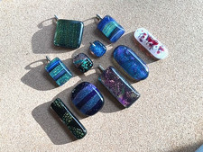 MIXED LOT OF 10 DICHROIC GLASS