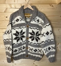 VTG NATIVE CANADIAN HAND KNIT