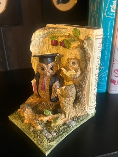 Owl schoolmaster resin