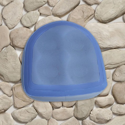Air filled inflatable spa - air-filled, seat