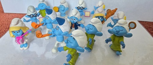 Smurf figures bundle - smurf,