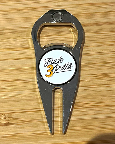 Metal prong golf divot - metal,