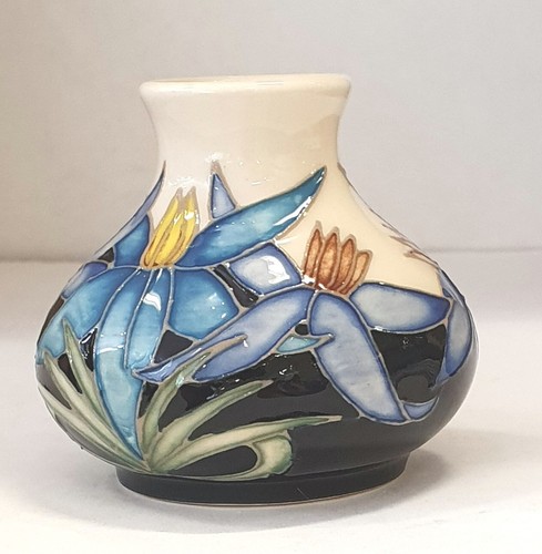 Moorcroft pottery blue - moorcroft,