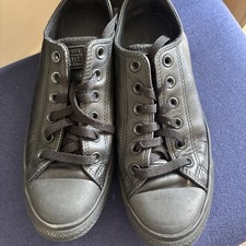 Unisex Black Lace Up Converse