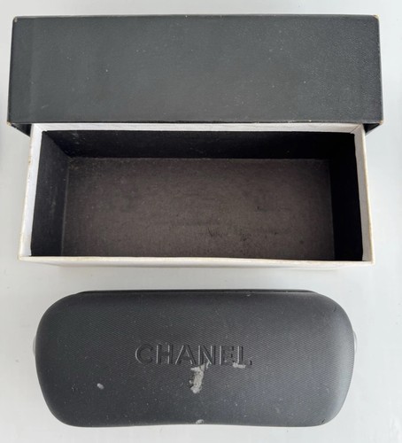 Authentic vintage chanel - authentic,