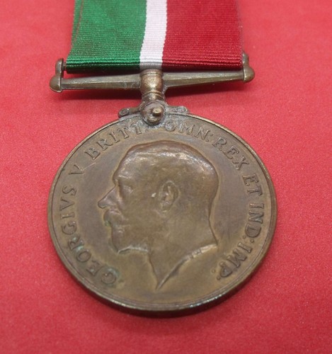 Mercantile marine war medal - mercantile,