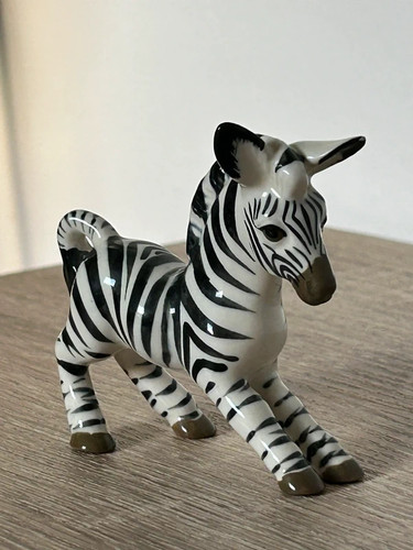 Vintage hand painted ceramic - hand-painted,