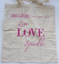Decléor Paris “Live Love Sparkle” Beach Bag Bn