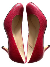 LK Bennett kitten heel court