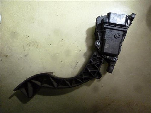 4m519f836ah throttle pedal - throttle,