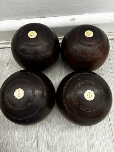 Vintage wooden lawn - vintage, bowls