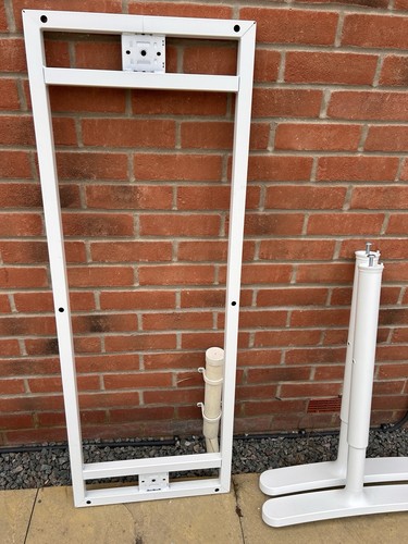 Ikea bekant desk under frame - bekant,