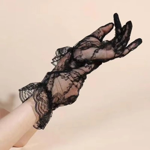 Elegant lace wrist gloves - elegant,
