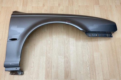 Front right wing fender - front, /