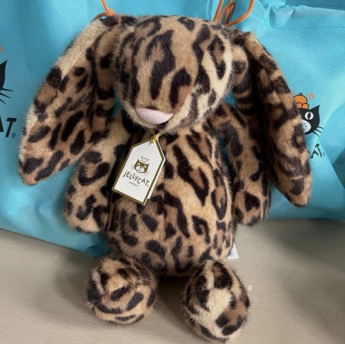 Jellycat exclusive cobblehop - exclusive:,