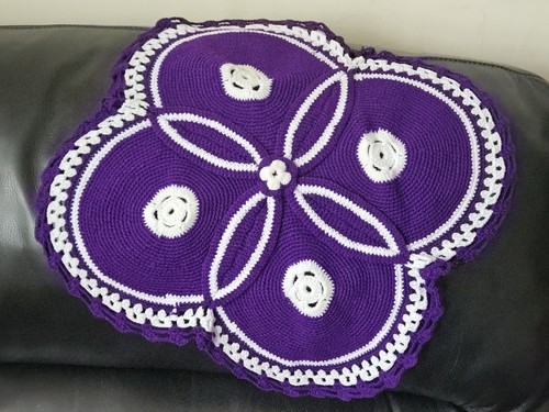 Crochet sofa headrest - crochet,