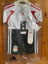 BNWT Liverpool Baby Football