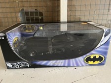 Hot Wheels diecast 1:18 scale -1989 Batman Batmobile new sealed 