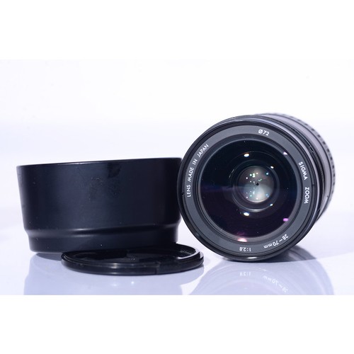 Sigma 70mm auto - f/2.8, &