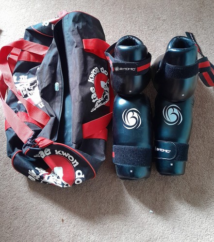 Taekwondo sparring kit - kit, black