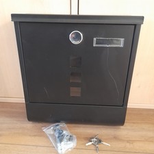 Black Metal Mail Box Le tter / Post Box  With Newspaper Holder   With  4 Keys