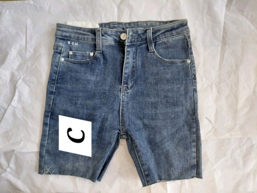 Ladies cut off foot - off, denim