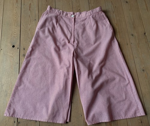 Vintage 1970 red white - 1970's,