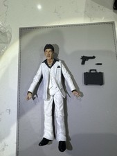 Mezco Scarface the  Player