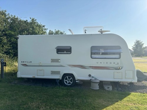 Caravan bailey unicorn - caravan.,