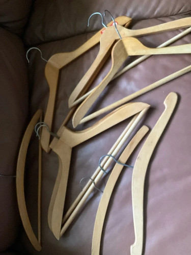 Vintage wooden hangers - 8,