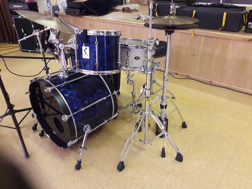 Sonor drum kit - drum,