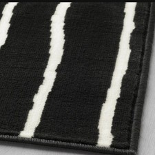 GORLOSE IKEA Black & White Rug