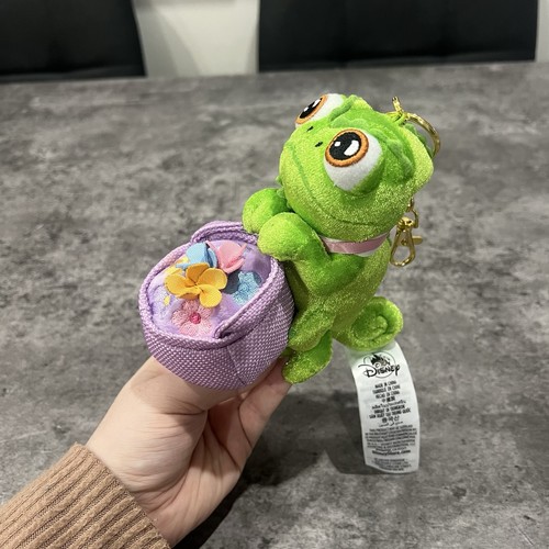Disney store japan - store, pascal