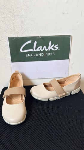 Clarks trigenic tri - trigenic, carrie