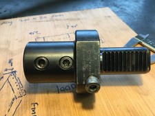 Cnc lathe turret tool holder