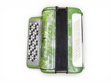 Maestro 5 row button accordion