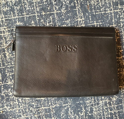 Boss black leather zip - black,