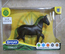 NIB Breyer Retired Earth