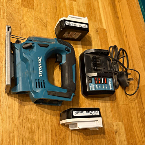 Makita cordless jigsaw - kit,, 2x