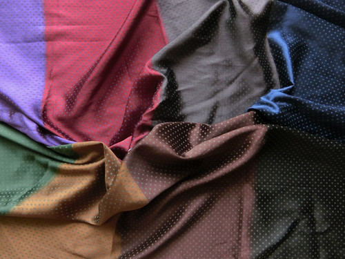 Colours pin dots print - colours,