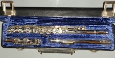 Solid Silver Armstrong model 90 flute; closed hole, offset G, C foot, E-mech.