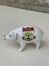 Unbranded Crested China -