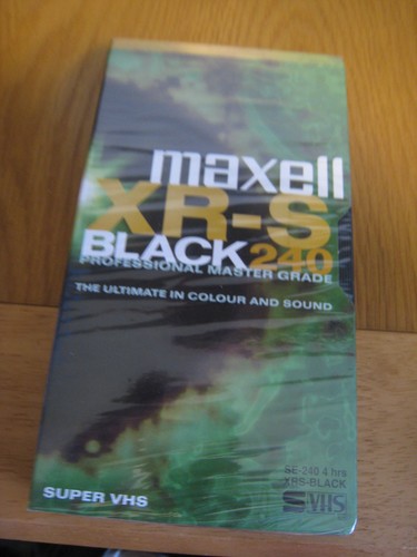 Rare new maxell - new, super