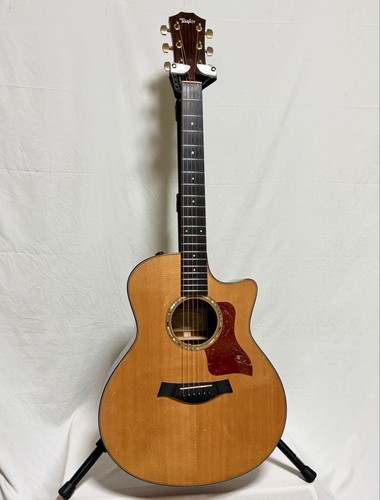Taylor electro acoustic guitar - electro-acoustic,