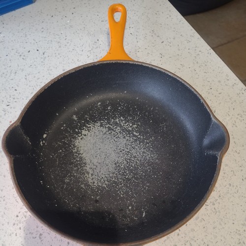 Creuset orang enamel - orang, cast