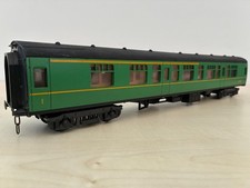 O gauge LIMA  Southern Mk 1 composite coach.   2or3 rail. (5 of 5} unbxd.