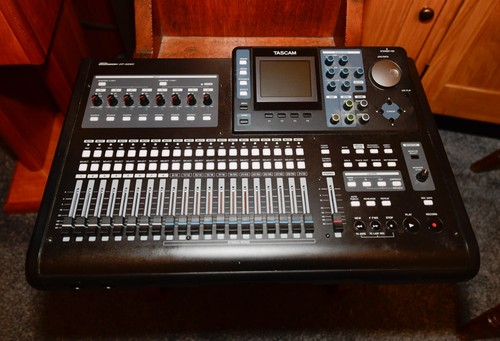 Tascam 32 track - dp,